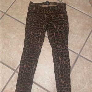Cheetah jeggings